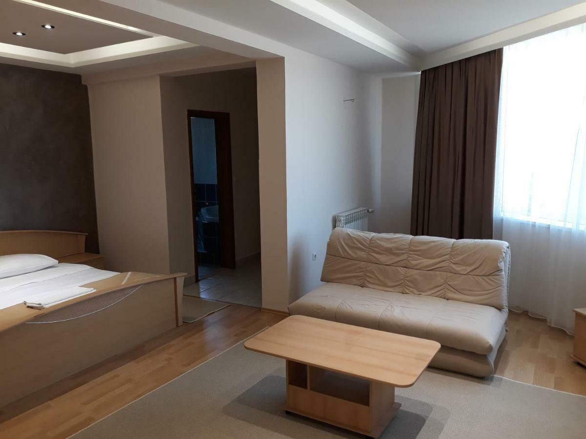 Motel Lav Čapljina Esterno foto